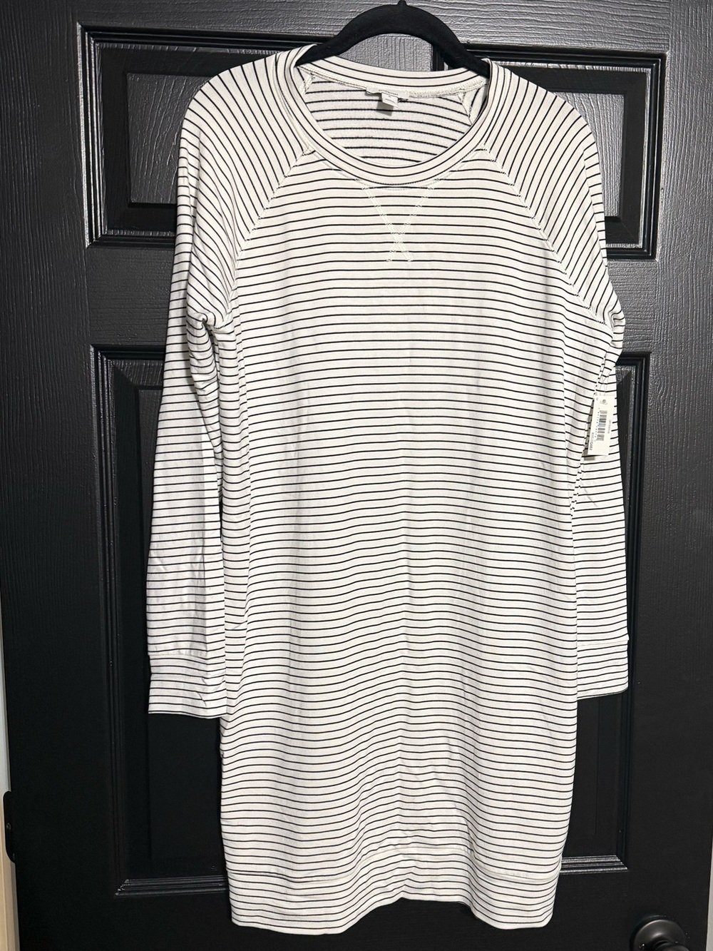 Daily Ritual Black and White Striped Crew Neck Top